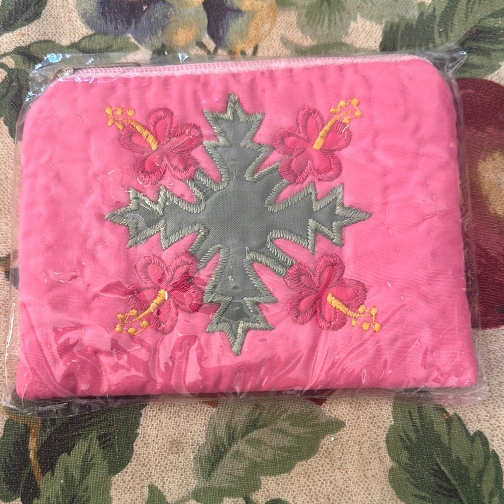 Pink Floral Embroidered Women's coin wallet